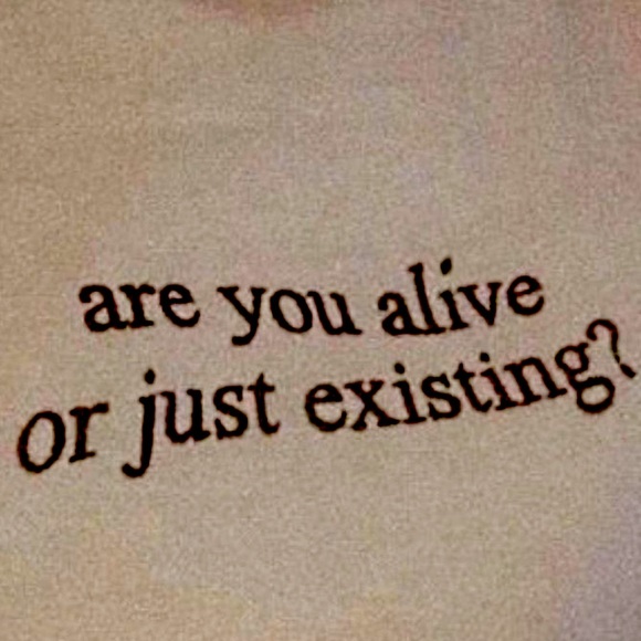 beige new york tee | destination tee - Picture 2 of 5